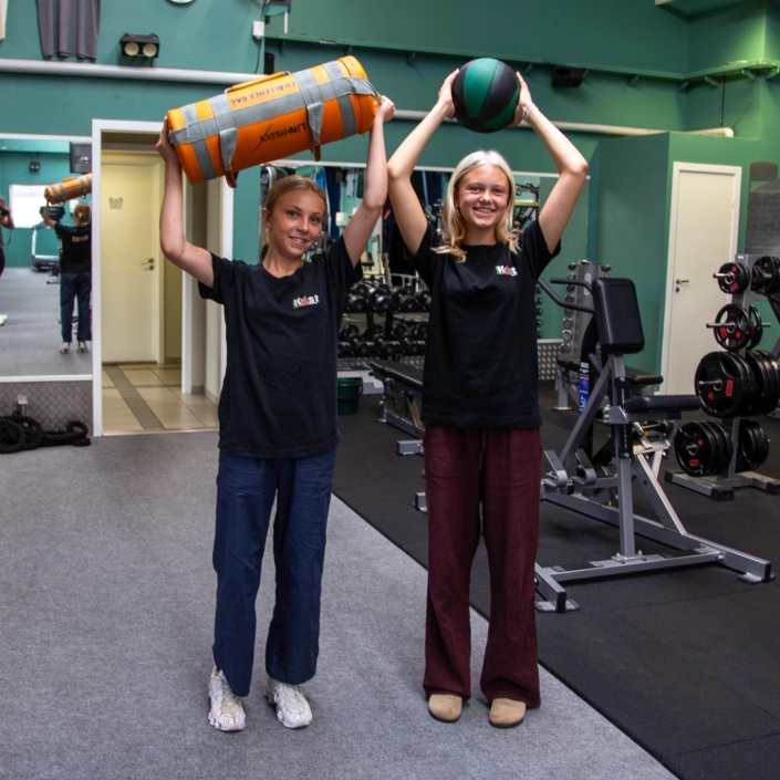 Bootcamp-udstyret rengøres.